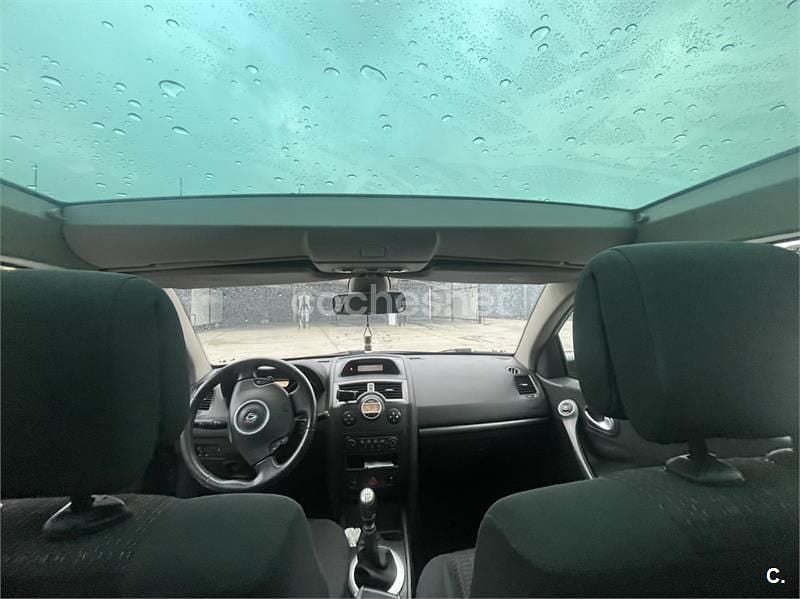 Usado Renault Mégane Cabriolet Dynamique 105 CV (77 kW) 2007 Negro Descapotable