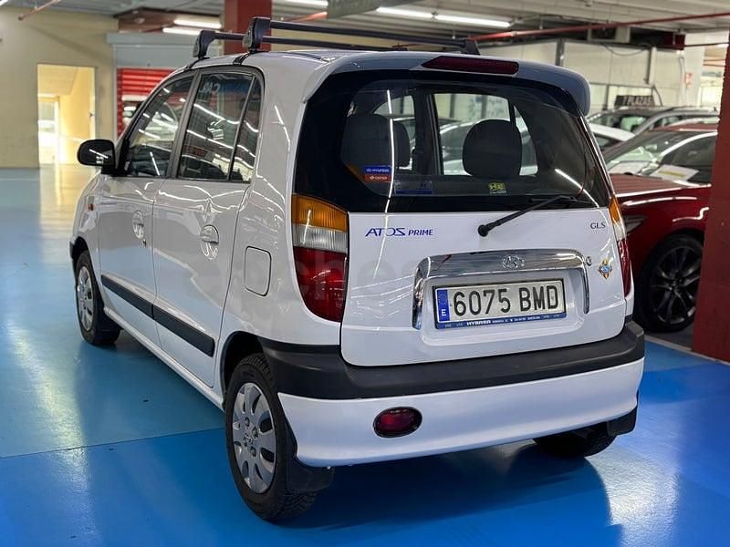 Usado Hyundai Atos GLS 55 CV (40 kW) 2001 Blanco Utilitario