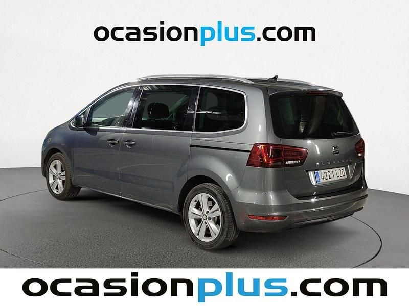 Usado Seat Alhambra XCELLENCE 150 CV (110 kW) 2022 Gris Monovolumen