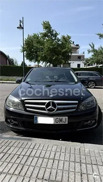 Usado Mercedes C200 Avantgarde 156 CV (114 kW) 2009 Negro Berlina