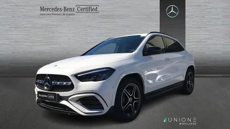Usado Mercedes GLA200 150 HP (110 kW) 2026 Branco SUV