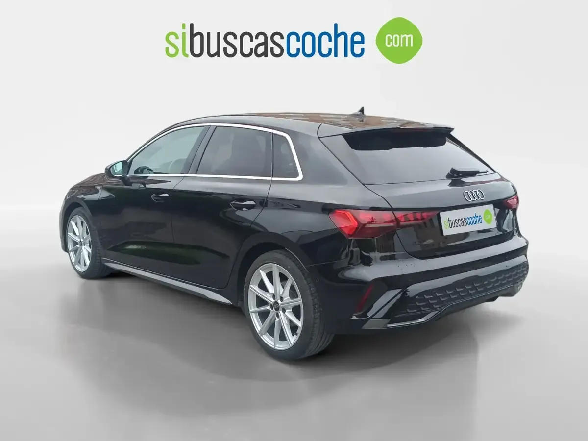 Usado Audi A3 S-Line 150 CV (110 kW) 2025 Negro
