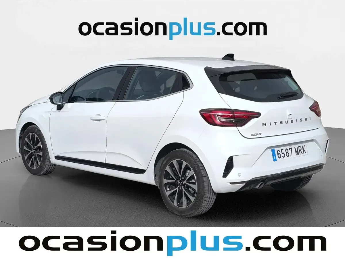 Usado Mitsubishi Colt 91 CV (66 kW) 2024 Blanco Utilitario