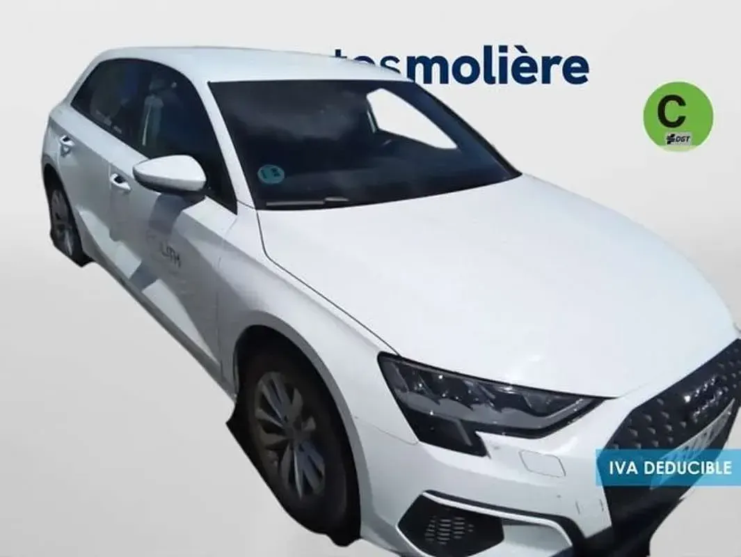 Usado Audi A3 116 CV (85 kW) 2024 Blanco Utilitario