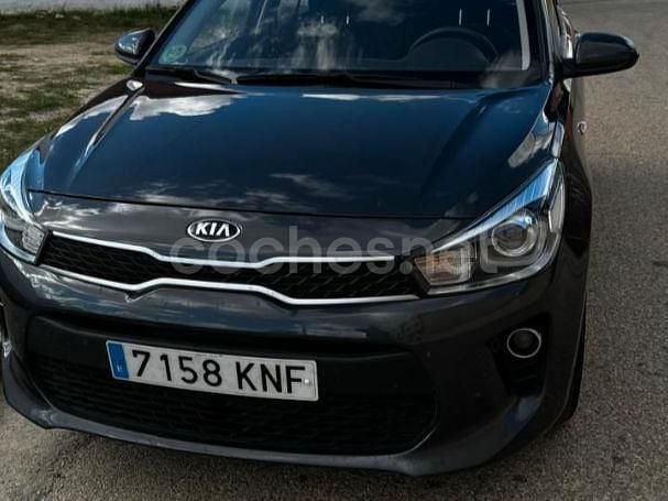 Negro Usado 2018 Kia Rio Berlina | 10.300 € (Buen precio) - Imagen 1/4