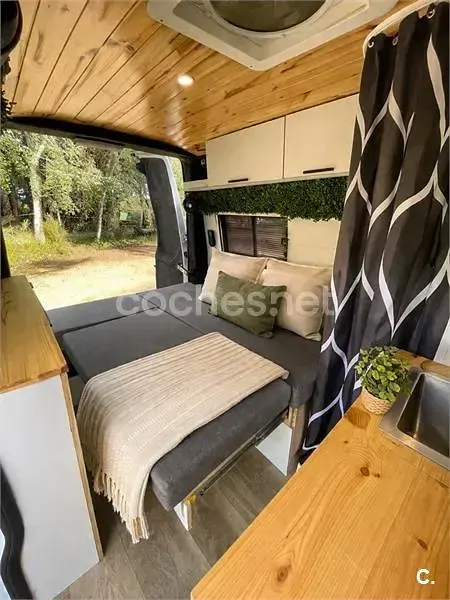 Usado Ford Transit Custom Nugget 130 CV (95 kW) 2020 Blanco Monovolumen