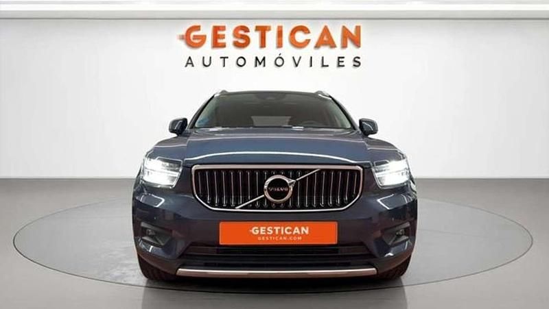 Usado Volvo XC40 Inscription 261 CV (191 kW) 2021 Azul SUV
