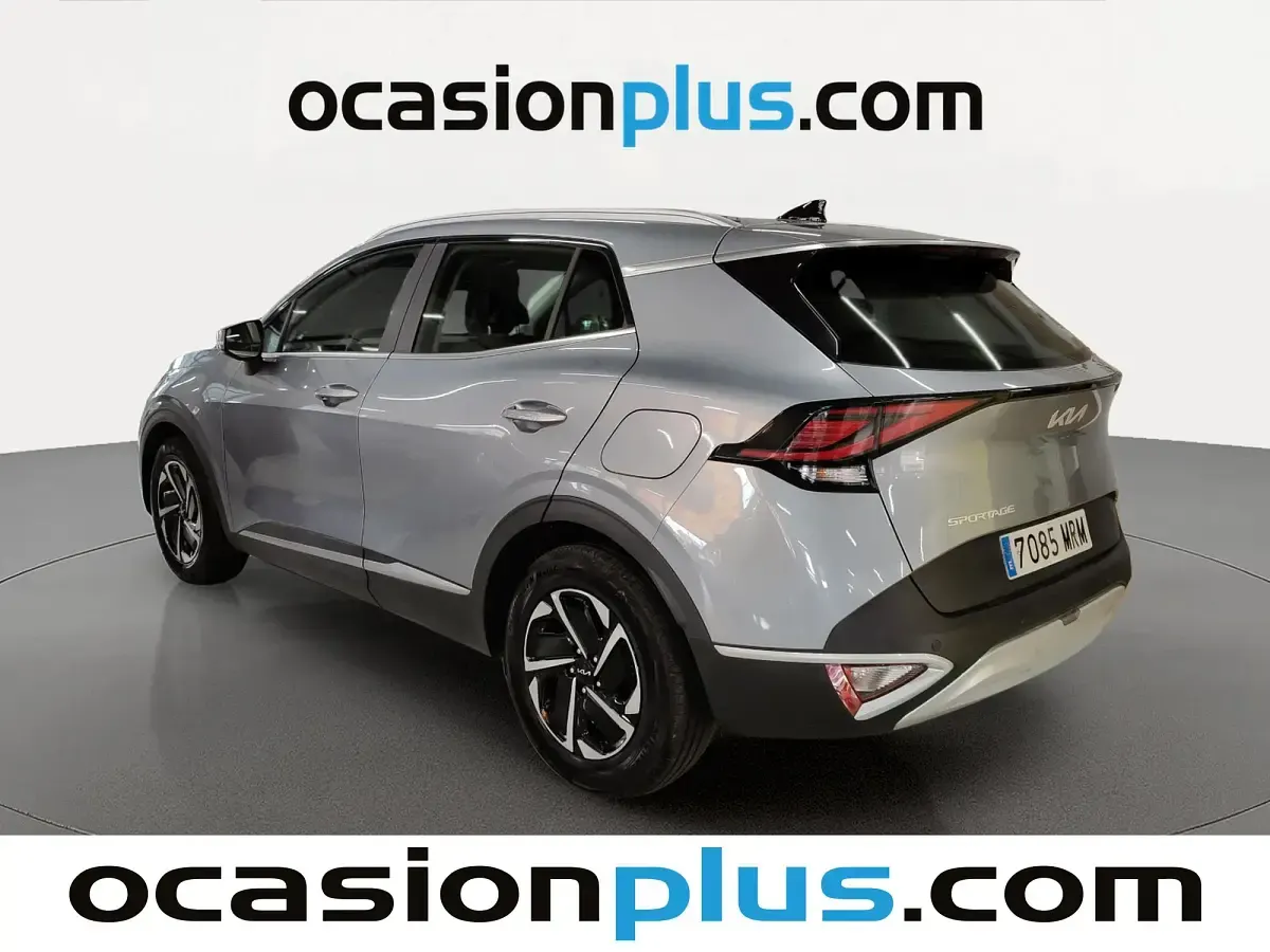 Usado Kia Sportage 150 CV (110 kW) 2024 Gris plata SUV
