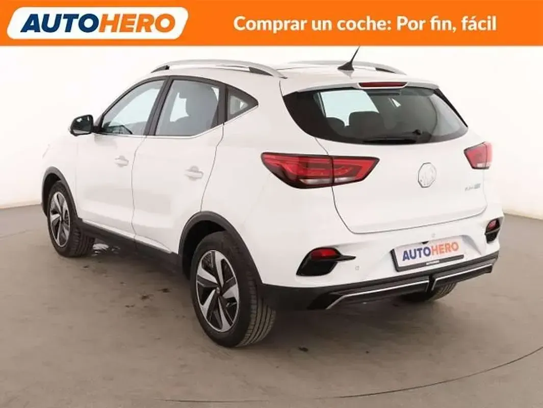 Usado MG ZS Luxury 114 kW (156 CV) 2022 Blanco SUV