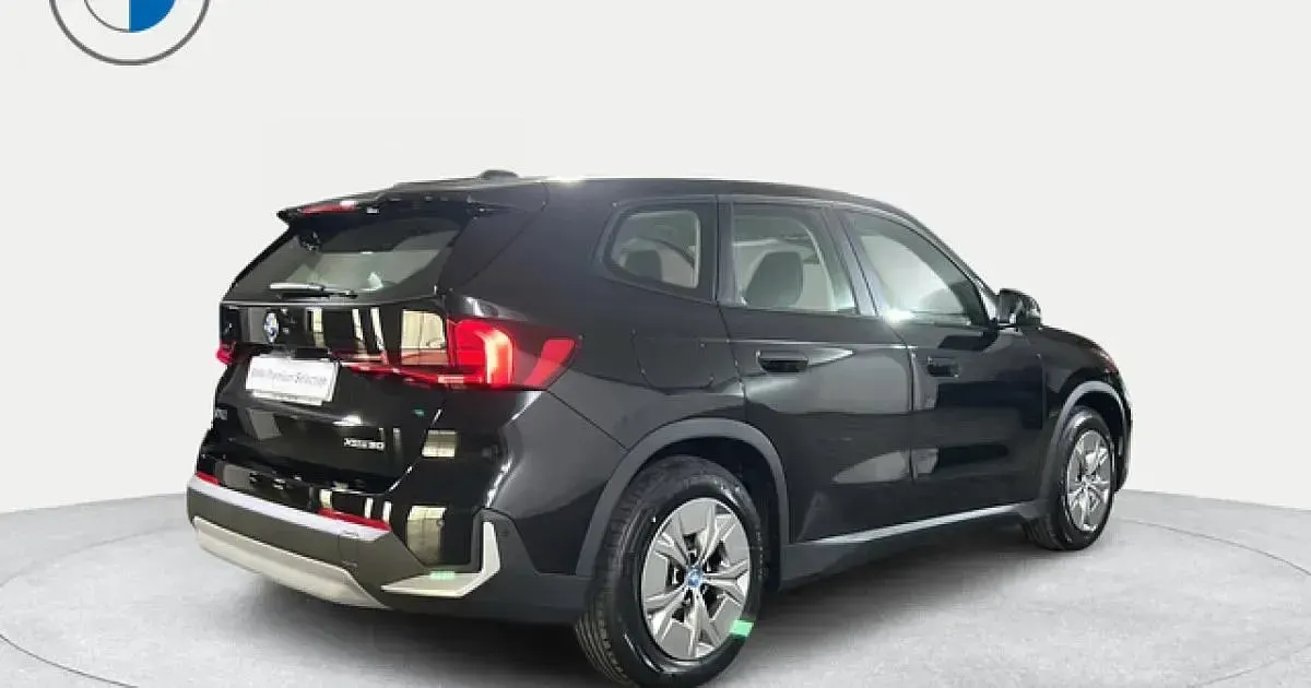 Käytetty BMW iX1 230 kW (313 HP) 2025 Katumaasturi