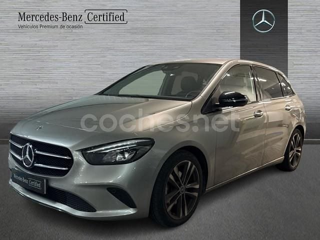Gris / plata Usado 2019 Mercedes B180 Monovolumen | 22.900 € (Precio justo) - Imagen 1/4