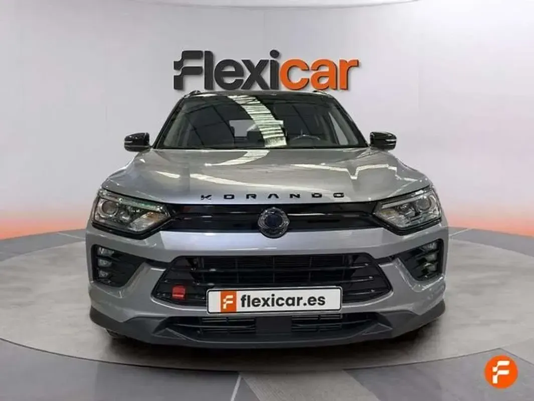 Usado SsangYong Korando Limited 148 CV (108 kW) 2024 Gris SUV