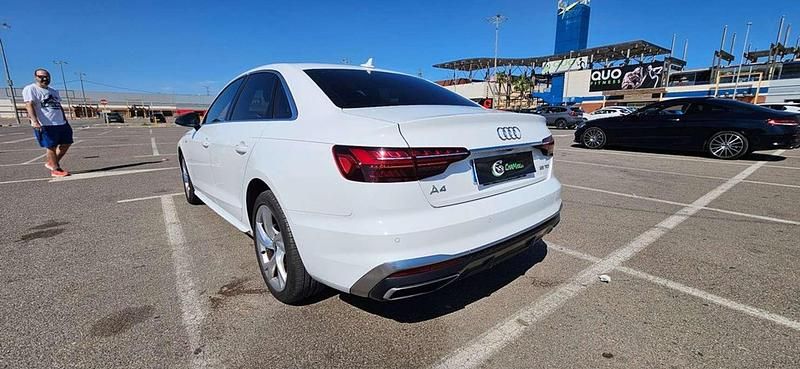 Usado Audi A4 S-Line 163 CV (119 kW) 2020 Blanco Familiar