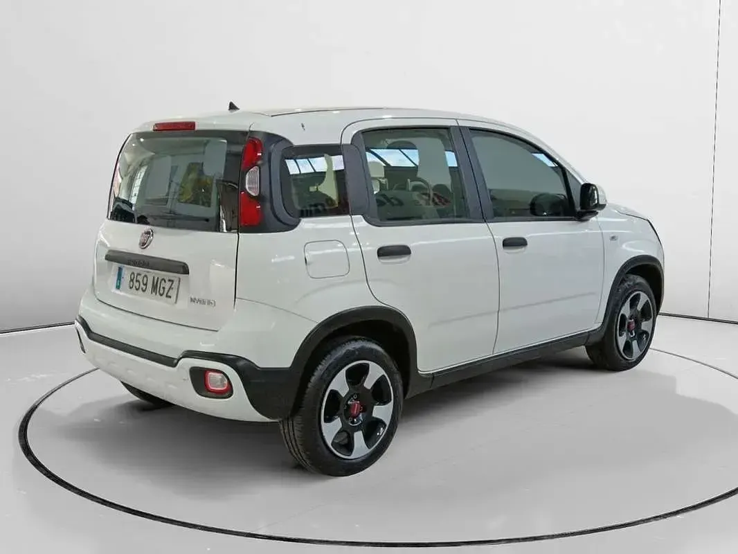 Usado Fiat Panda Comfort 69 CV (50 kW) 2023 Blanco Utilitario