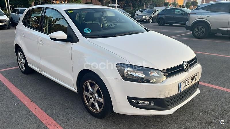 Usado VW Polo Advance 70 HP (51 kW) 2014 Branco Sedan