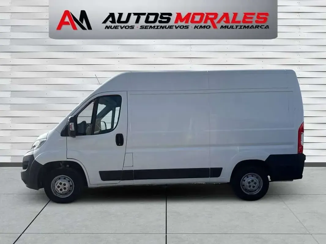 Usado Citroën Jumper 131 CV (96 kW) 2019 Blanco Monovolumen
