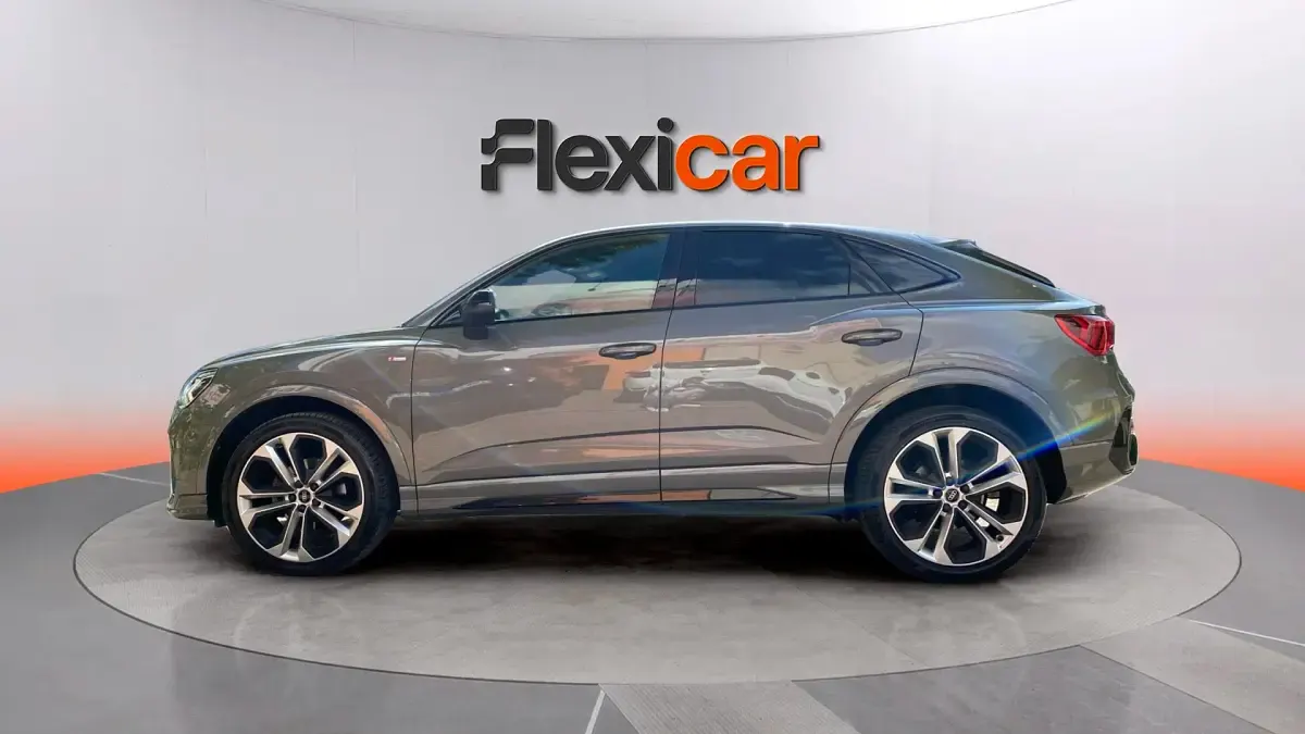 Usado Audi Q3 Sportback Premium 150 CV (110 kW) 2024 Gris SUV