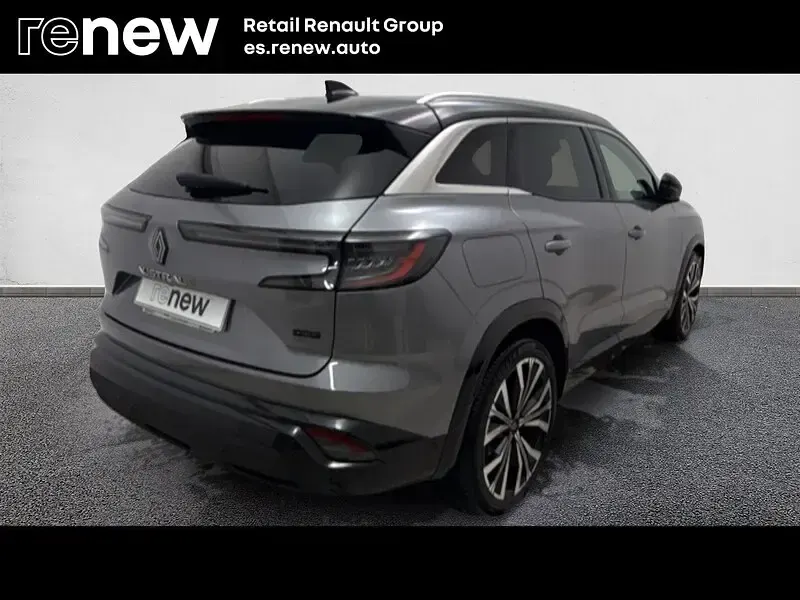 Usado Renault Austral Iconic 131 CV (96 kW) 2023 Gris SUV