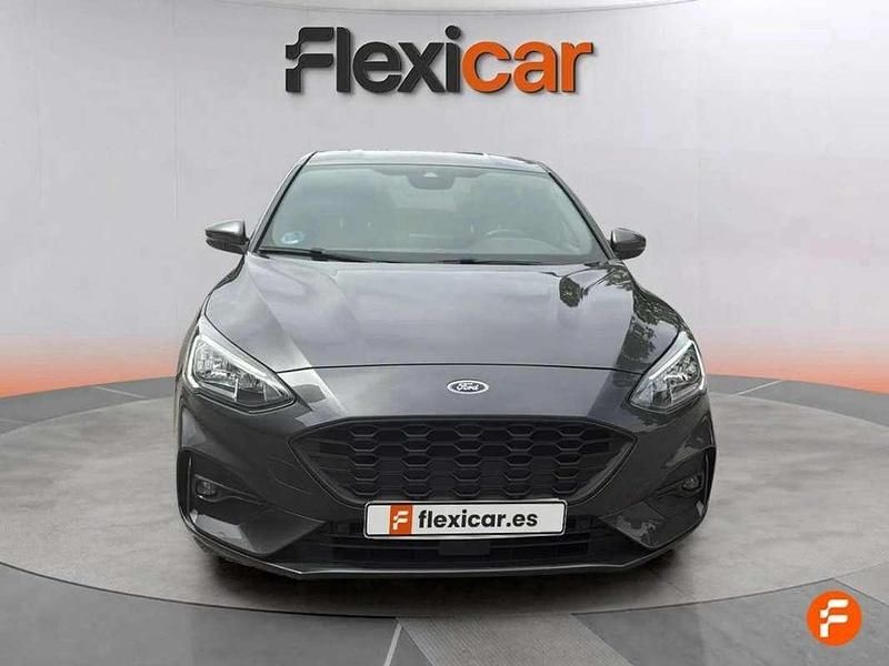 Gris Usado 2021 Ford Focus ST-Line Berlina | 14.990 € (Precio justo) - Imagen 1/4
