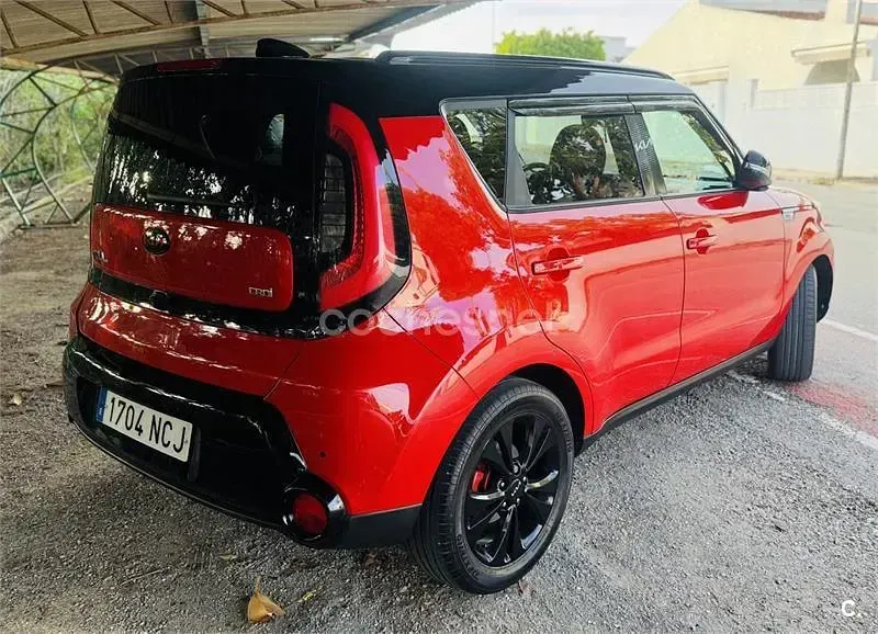 Usado Kia Soul 128 CV (94 kW) 2014 Rojo SUV