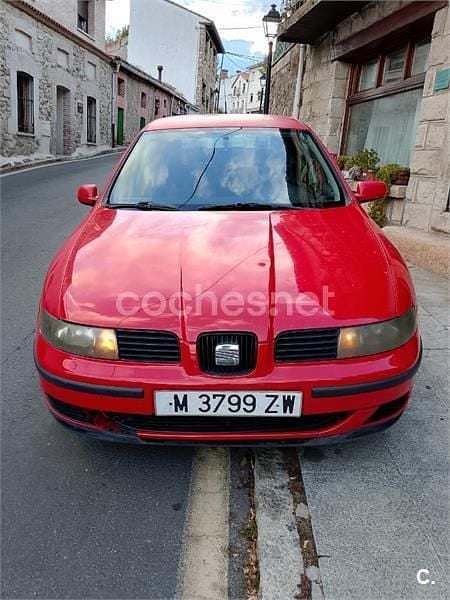 Rojo Usado 2000 Seat Leon Stella Berlina | 2000 € - Imagen 1/4