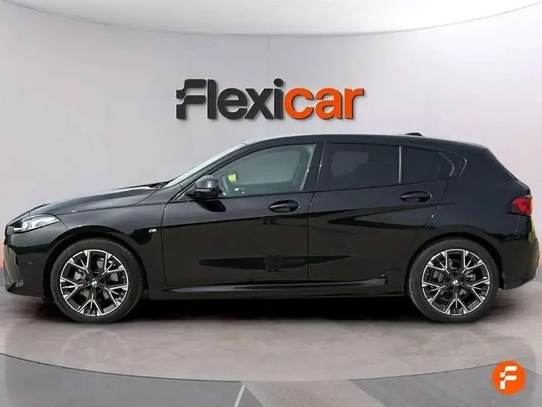 Usado BMW 120 163 CV (119 kW) 2025 Negro Utilitario