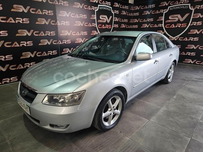 Gris / plata Usado 2006 Hyundai Sonata Style Berlina | 5500 € (Precio justo) - Imagen 1/4