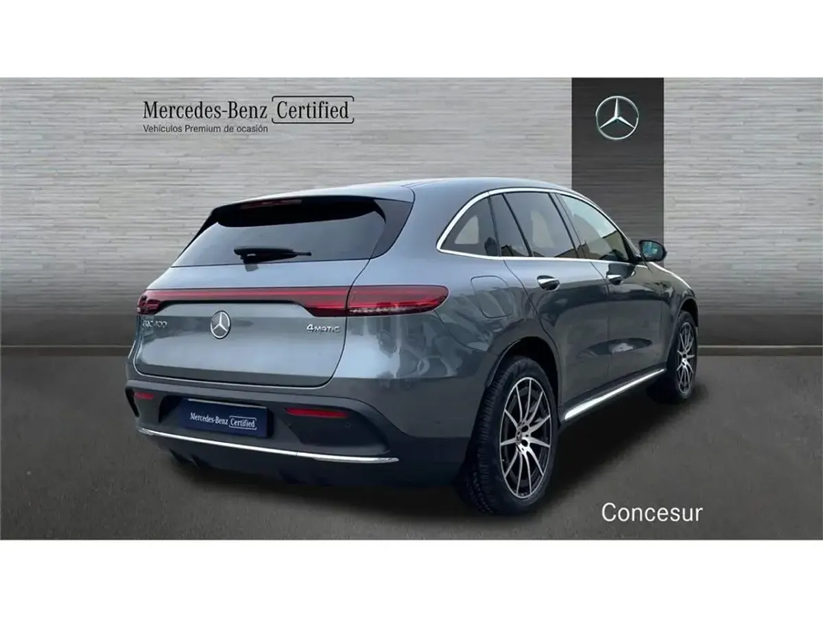 Usado Mercedes EQC400 300 kW (408 CV) 2022 Gris SUV