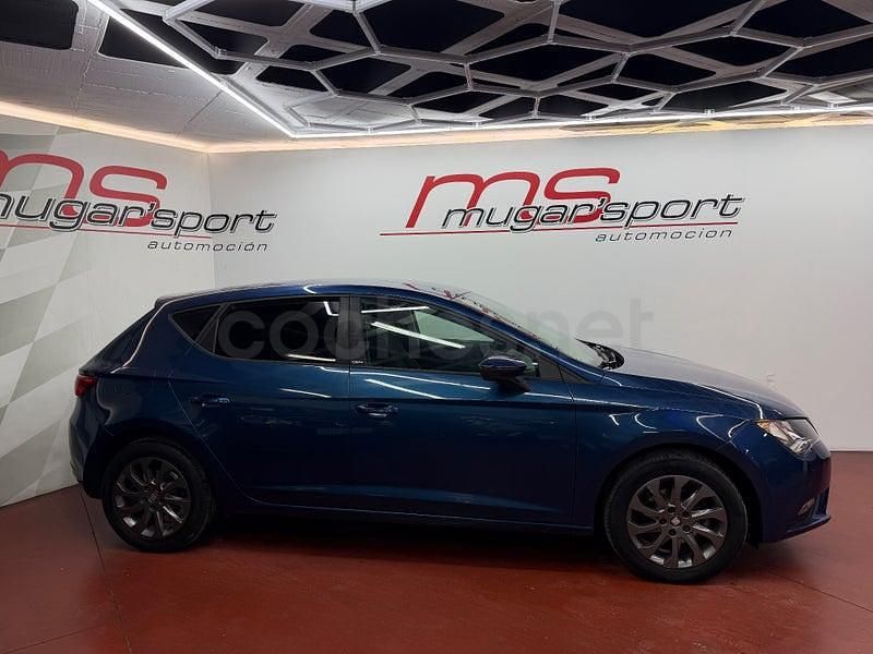 Usado Seat Leon I-Tech 105 CV (77 kW) 2015 Azul Berlina