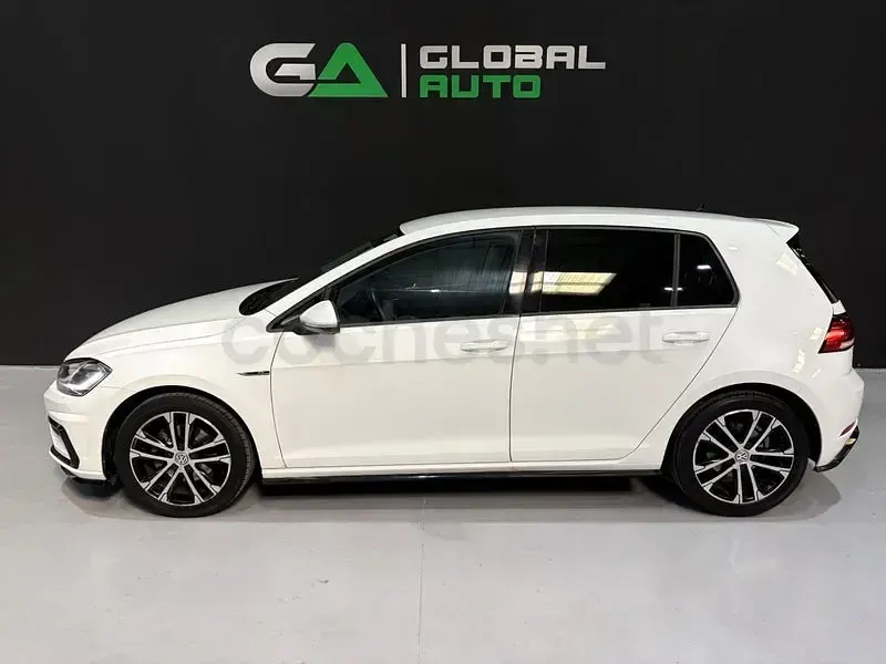 Usado VW Golf VII Sportline 115 CV (84 kW) 2017 Blanco Berlina