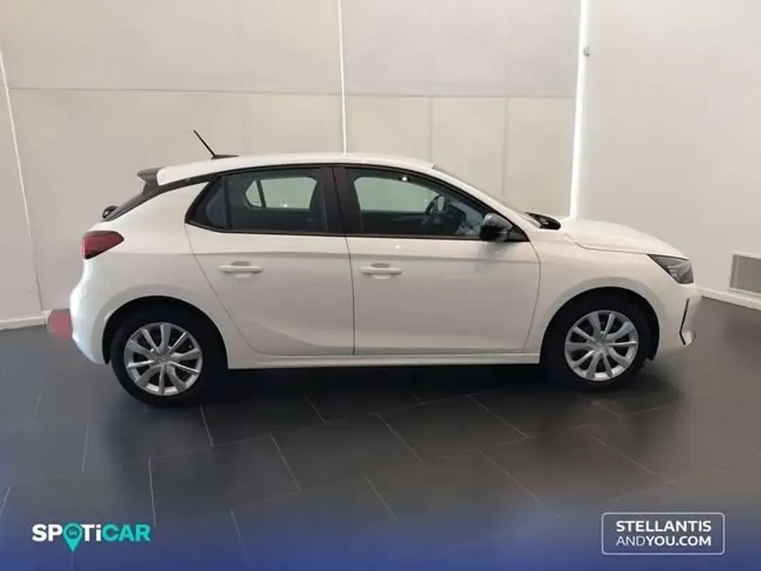 Usado Opel Corsa Edition 101 CV (74 kW) 2024 Blanco Utilitario