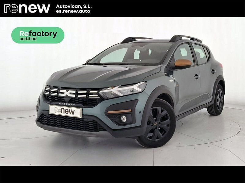 Usado Dacia Sandero Extreme 100 CV (73 kW) 2025 Verde Berlina