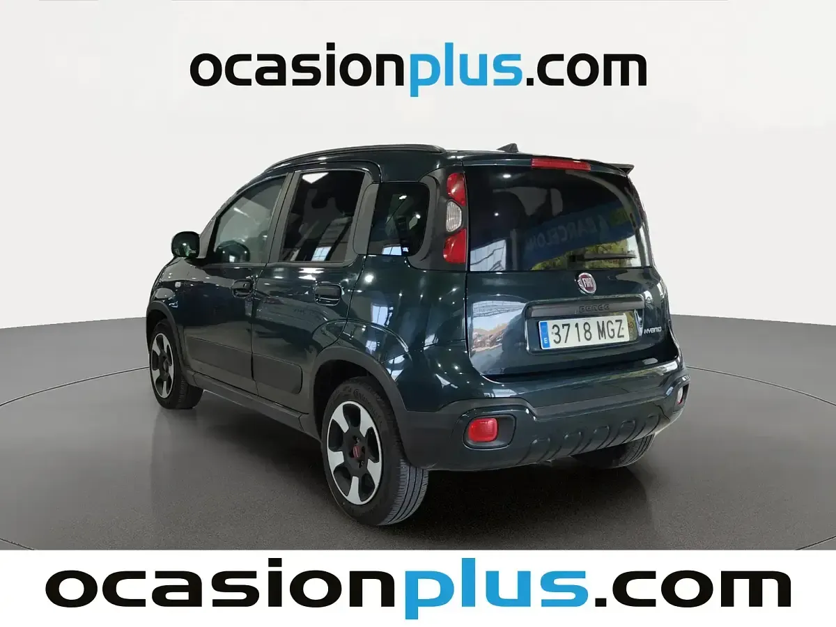 Usado Fiat Panda Cross Cross 70 CV (51 kW) 2023 Verde Utilitario