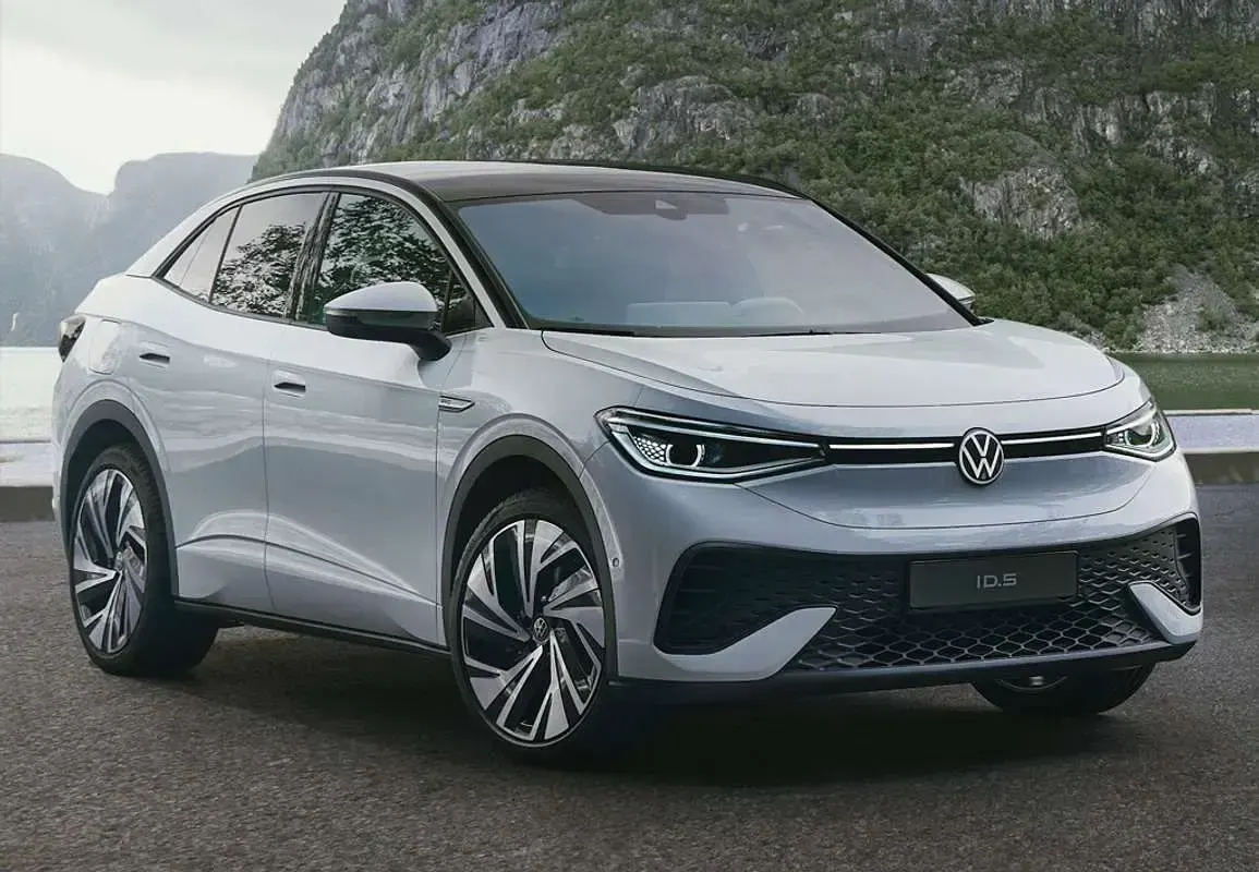 Usado VW ID.5 GTX 219 kW (299 CV) 2025 Gris SUV