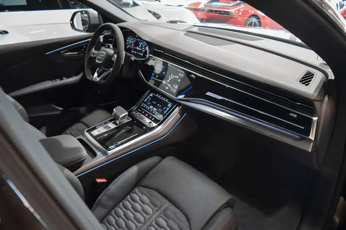 Nuevo Audi Q8 Performance 640 CV (470 kW) 2025 Negro SUV