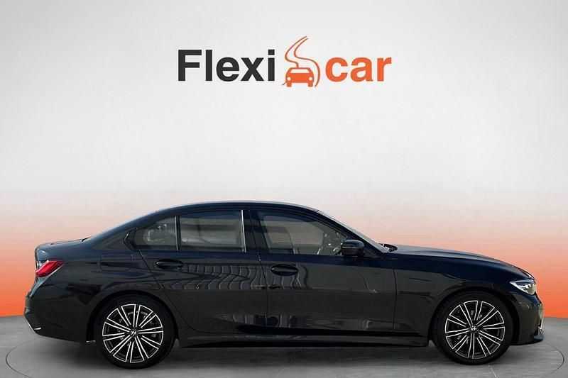 Usado BMW 318 151 CV (111 kW) 2022 Negro Berlina