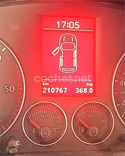 Usado VW Touran Highline 136 CV (100 kW) 2004 Beige Monovolumen