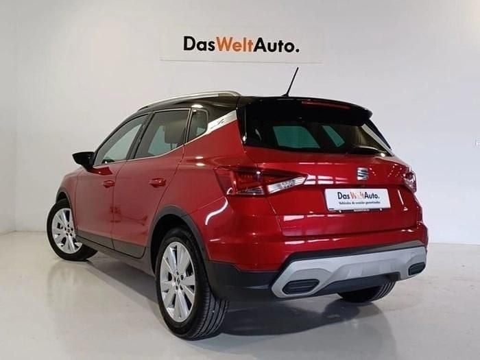Usado Seat Arona Xperience 110 CV (80 kW) 2021 Rojo SUV