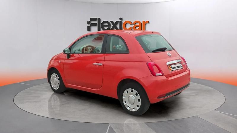 Usado Fiat 500 Dolcevita 71 CV (52 kW) 2023 Naranja Berlina