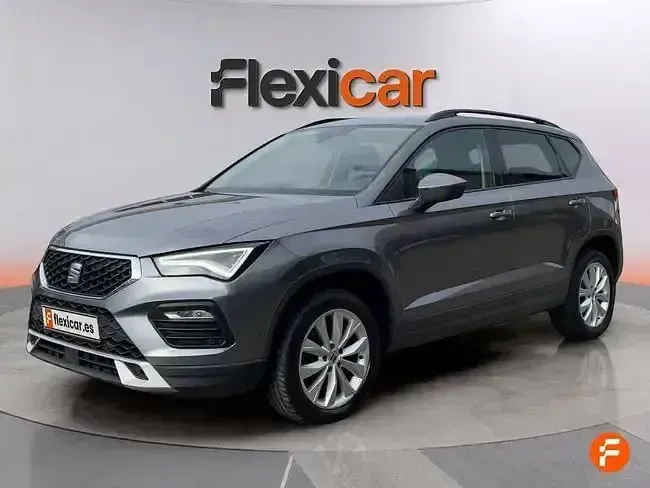 Usado Seat Ateca Style 150 CV (110 kW) 2023 Gris SUV
