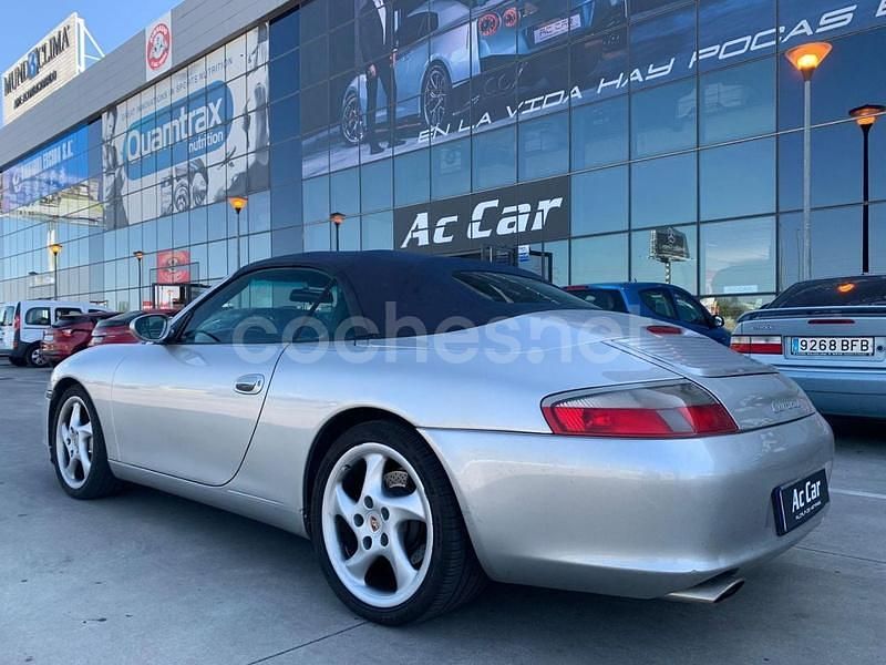 Usado Porsche 911 Carrera 4 Cabriolet 320 CV (235 kW) 2002 Gris / plata Descapotable