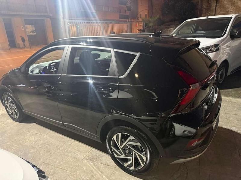 Usado Hyundai Bayon 102 CV (75 kW) 2024 Negro SUV