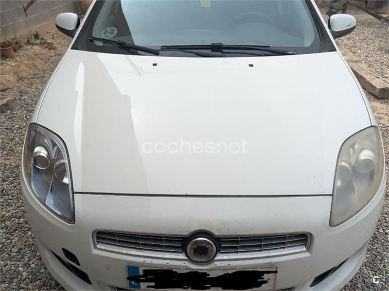 Usado Fiat Bravo Emotion 120 CV (88 kW) 2010 Blanco Utilitario