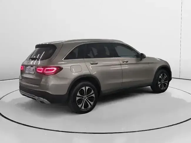 Usado Mercedes GLC300e 320 CV (235 kW) 2022 Gris SUV