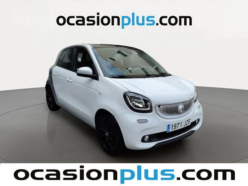 Usado Smart ForFour Passion 90 CV (66 kW) 2017 Blanco Utilitario