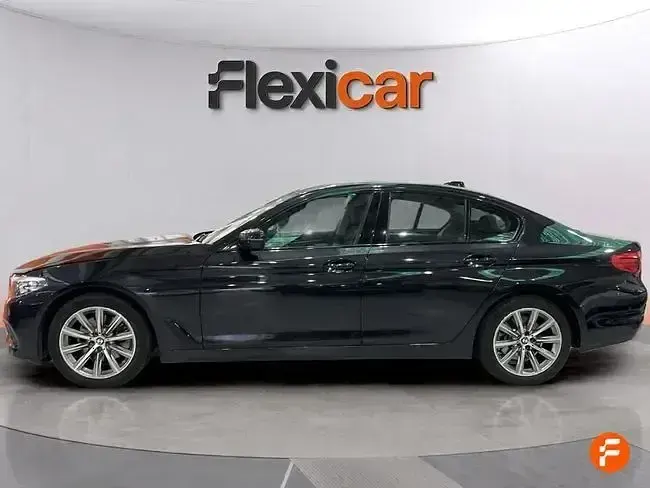 Używany BMW 520 184 KM (135 kW) 2019 Czarny Sedan/Limuzyna