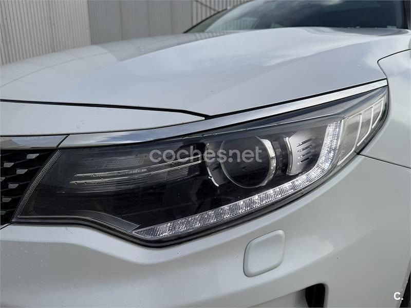 Usado Kia Optima 141 CV (103 kW) 2016 Blanco Berlina