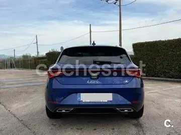 Usado Seat Leon FR 150 CV (110 kW) 2020 Azul Berlina