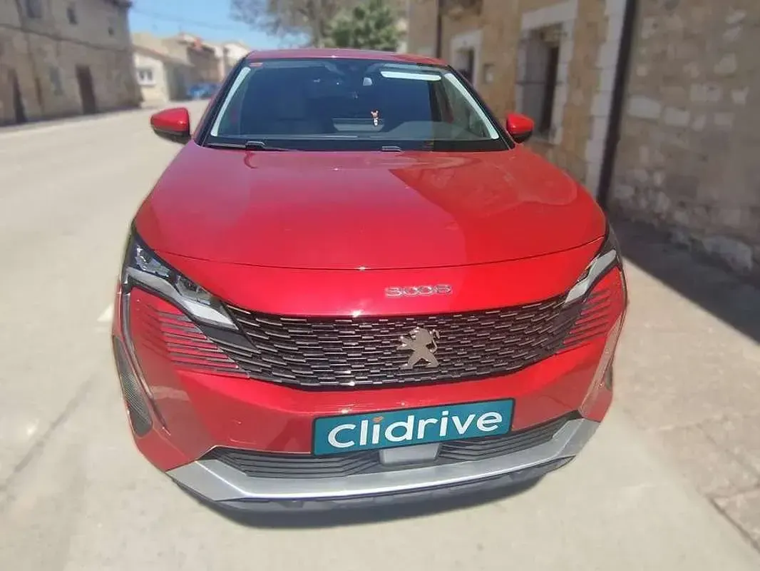 Usado Peugeot 3008 Allure 131 CV (96 kW) 2021 Rojo SUV