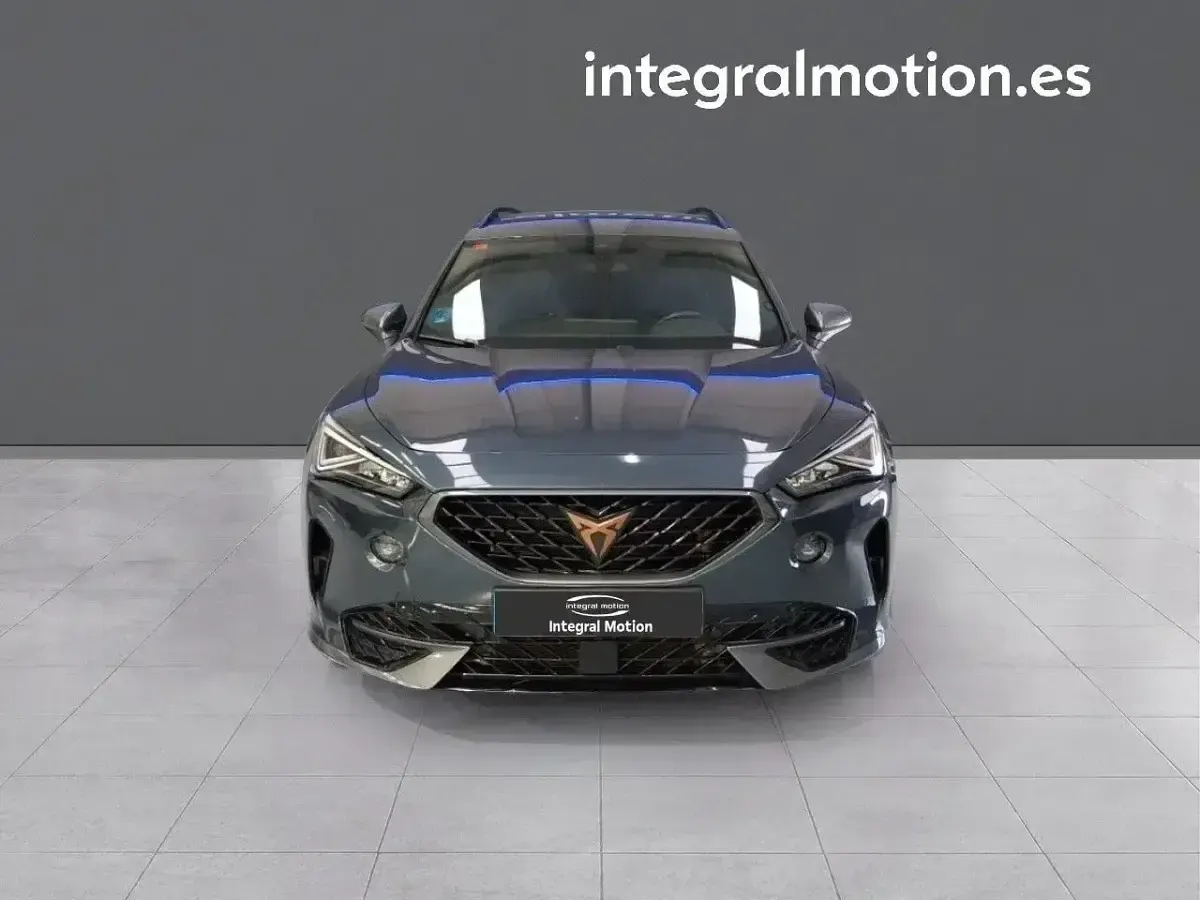 Usado Cupra Formentor VZ 244 CV (179 kW) 2021 Gris SUV